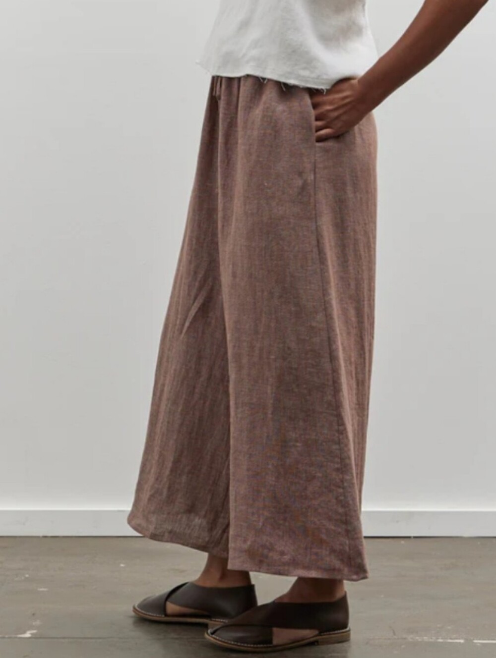 Zii Ropa Raf Wide Leg Pant In Arbutus - Picture 2 of 16